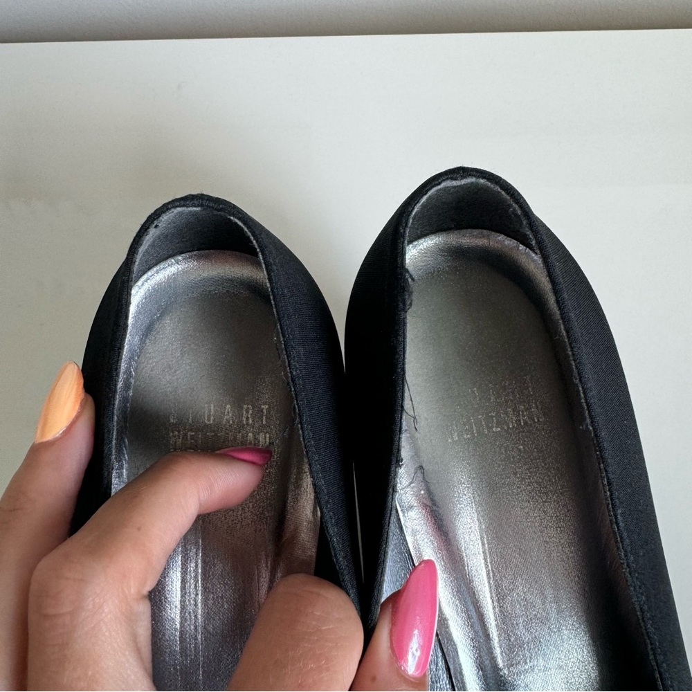 Stuart Weitzman Low Black Pointed Toe Heels - image 4
